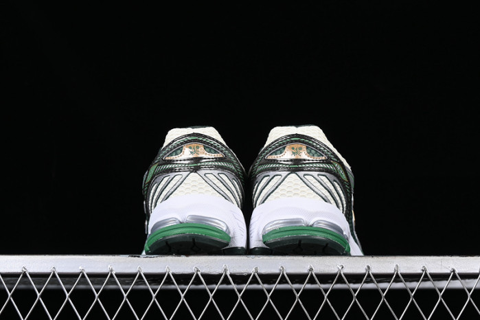 New Balance 860v2 Aime Leon Dore Green ML860AL2