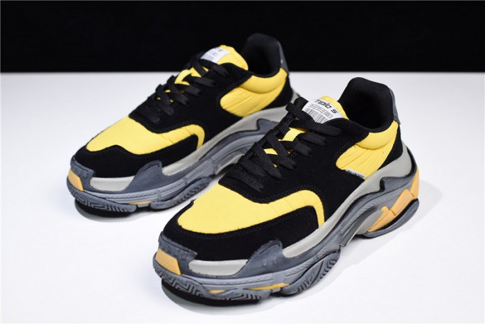 Balen Triple-S Sneaker 2.0 52403 W09T 212