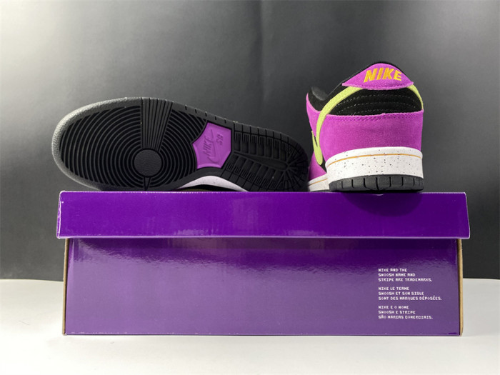 Nike Dunk Low "Red Plum" BQ6817-501