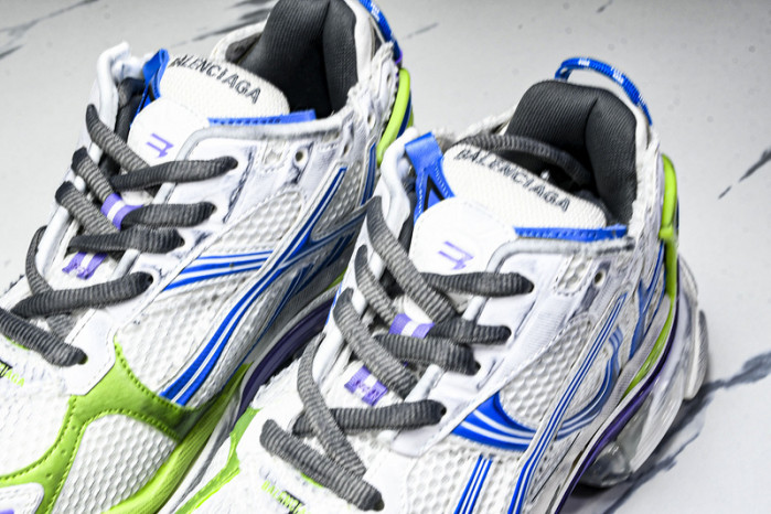 Balen Runner Sneakers 772774 W3RMU 9043