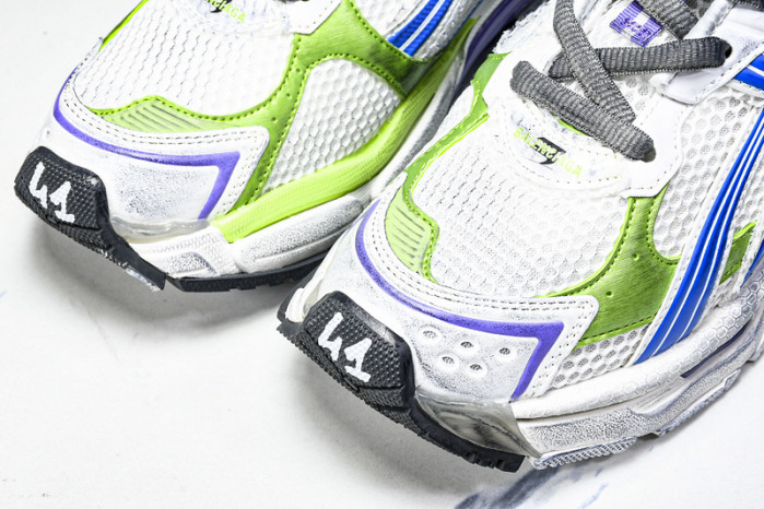 Balen Runner Sneakers 772774 W3RMU 9043