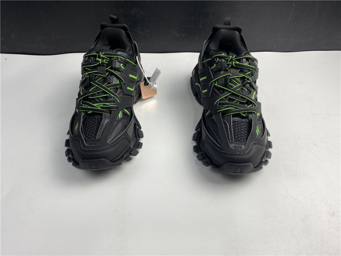 Balen TRIPLE TRAINER 542023 W2LA1 2042