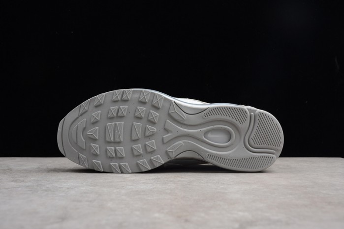 Nike Air Max 97 Ultra SE Pure Platinum 924452-002