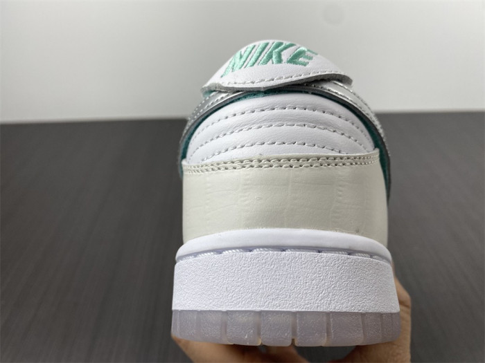 nike sb dunk low Di*m*nd supply co white Di*m*nd bv1310-100