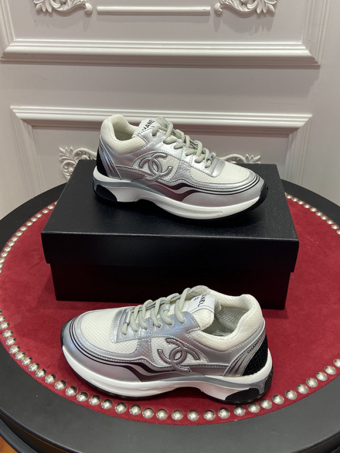 CH SNEAKERS