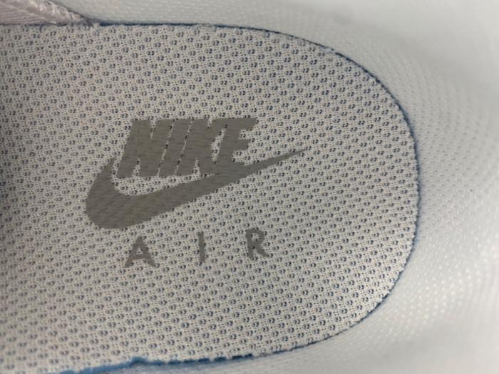 Nike Air Max 95 Essential White Grey Fog CT1268-100