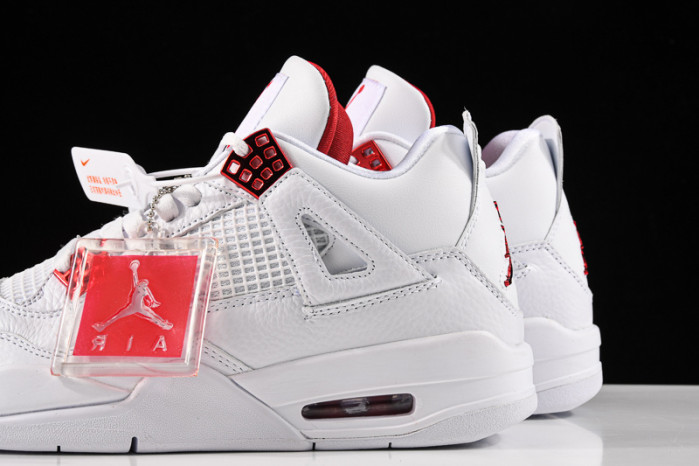 Air Jordan 4 “University Red”  CT8527-112