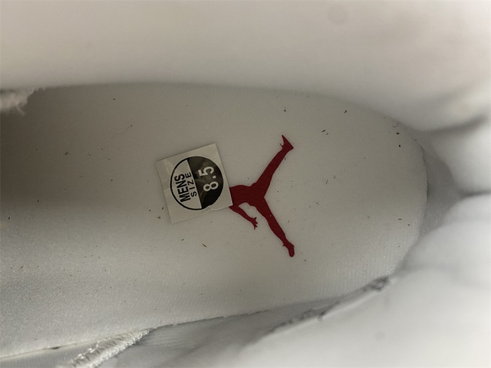 Air Jordan 6 “Red Oreo” CT8529-162