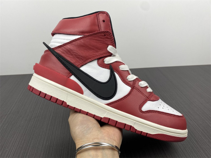 AMBUSH x NK SB Dunk High Chicago CU7544-102