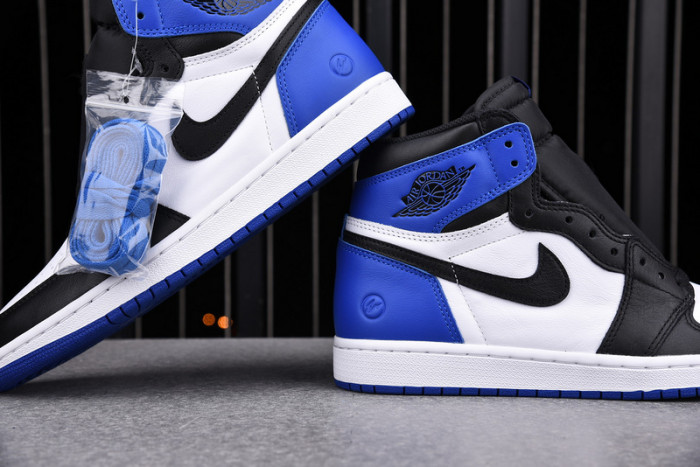 Air Jordan 1 Retro Fragment 716371-040