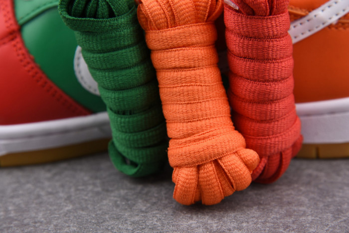 Nike SB Dunk Low 7 Eleven CZ5130-600