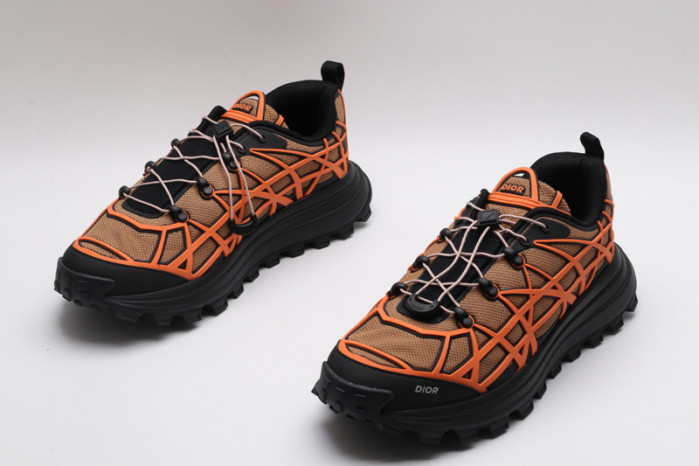 B31 RUNNER SNEAKER
