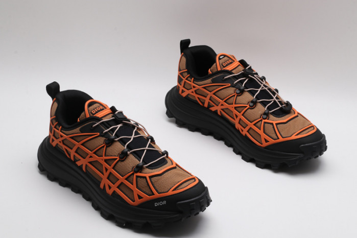 B31 RUNNER SNEAKER