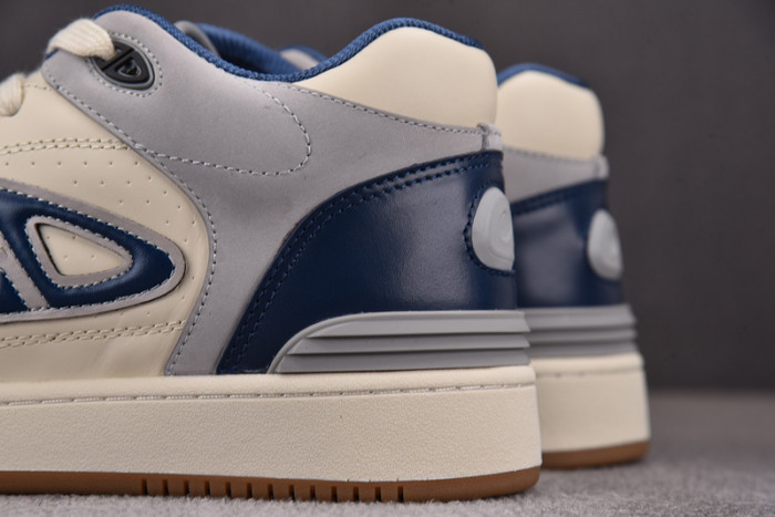 D1OR B57 Shoes