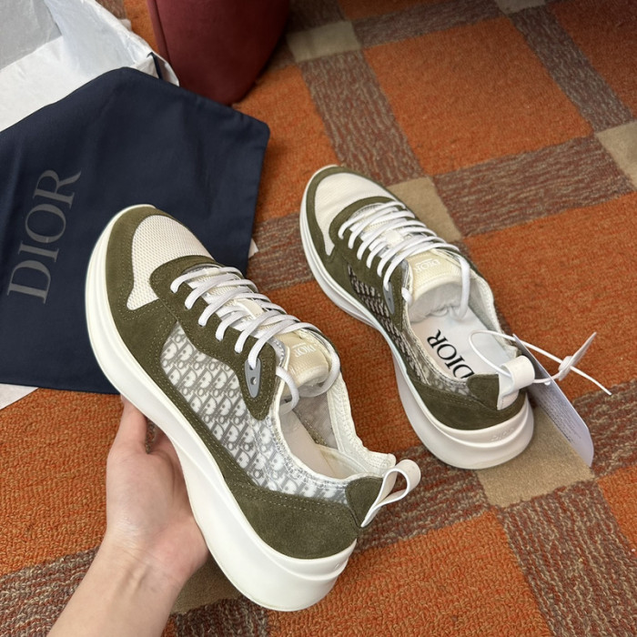 D1OR B25 Sneakers