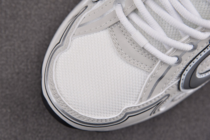 D1OR B30 Sneakers