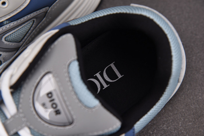 D1OR B30 Sneakers