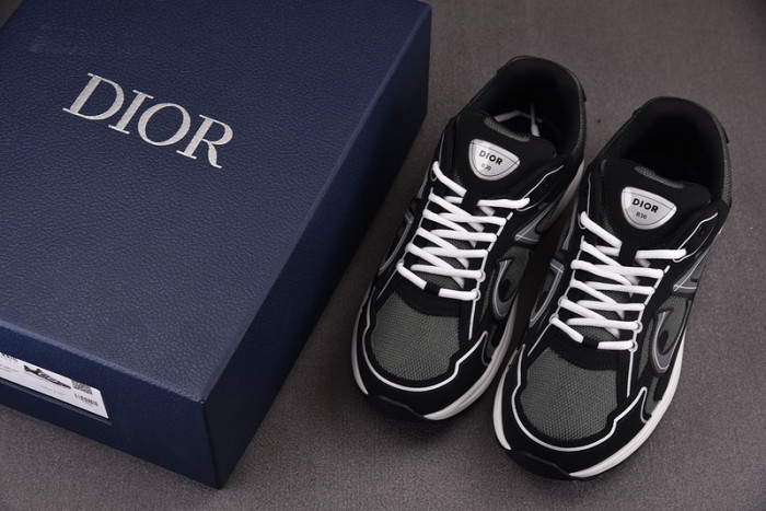 D1OR B30 Sneakers