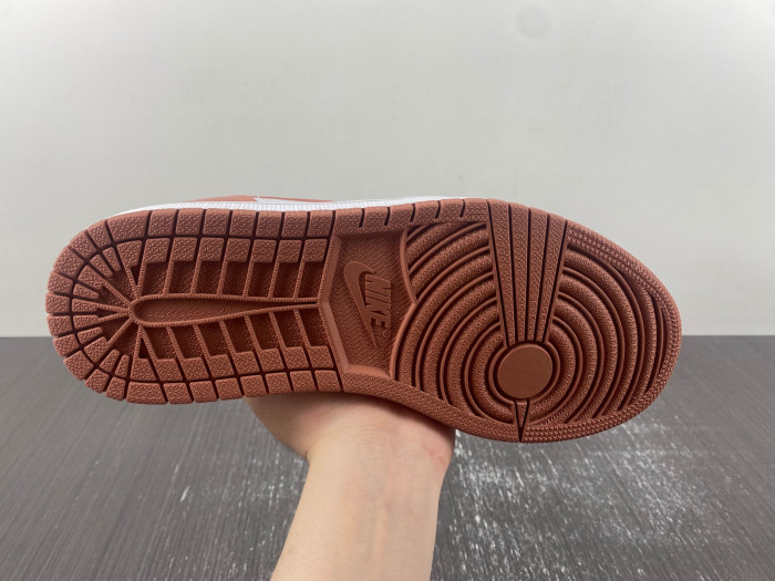 Air Jordan 1 Low Sky J Orange DC0774-080