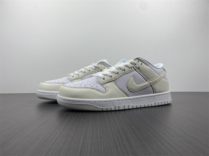 Nike Dunk Low Move To Zero Sail (W)  DD1873-101