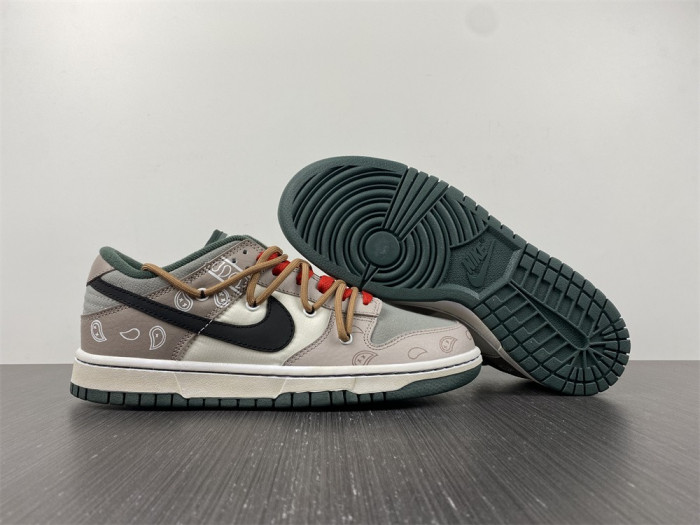 Nike Dunk Low Retro DH0957-1100