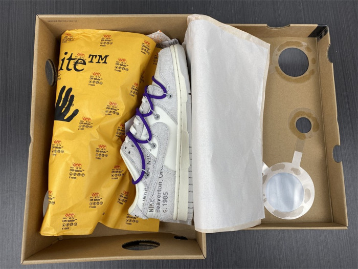 OF X Nike Dunk Low Lot 15 of 50 DJ0950-101