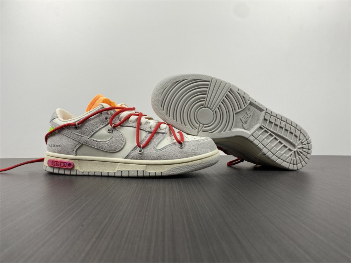 OF X Nike Dunk Low Lot 40 of 50 DJ0950-103