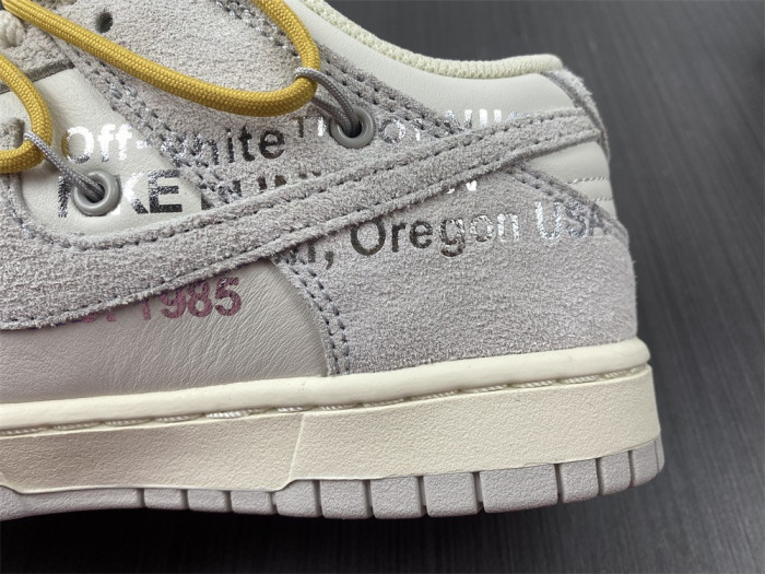 OF X Nike Dunk Low Lot 34 of 50 DJ0950-102