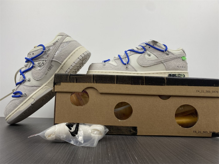 OF X Nike Dunk Low Lot 32 of 50 DJ0950-104