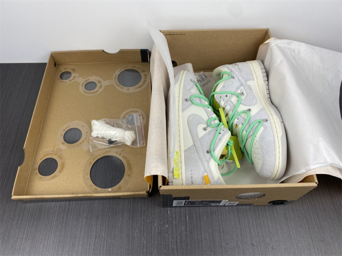 OF X Nike Dunk Low Lot 14 of 50 DJ0950-106