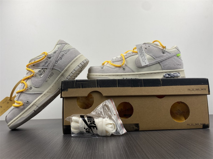 OF X Nike Dunk Low Lot 39 of 50 DJ0950-109