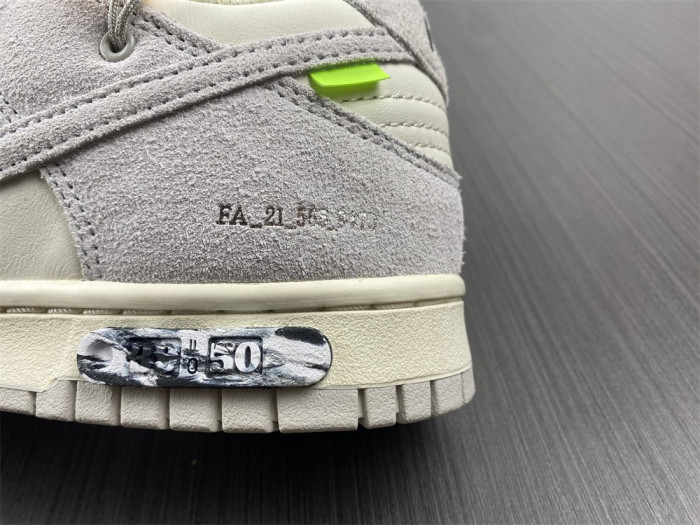 OF X Nike Dunk Low Lot 39 of 50 DJ0950-109