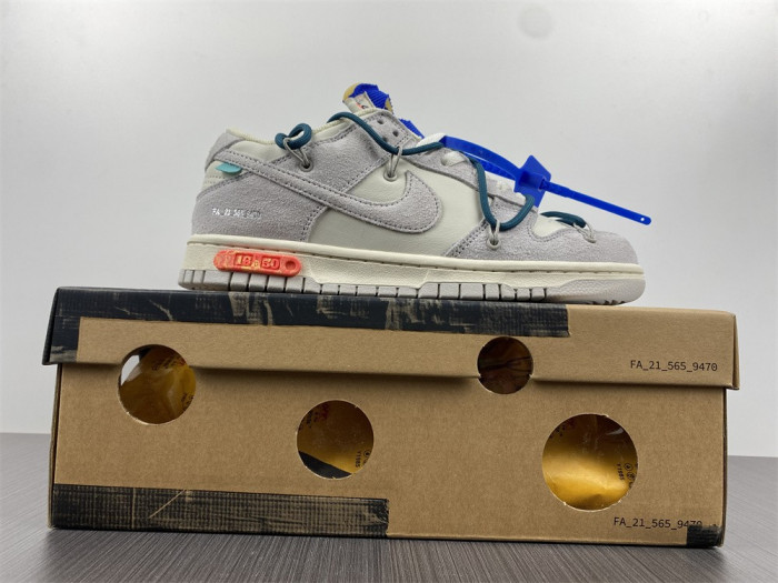 OF X Nike Dunk Low Lot 16 of 50 DJ0950-111