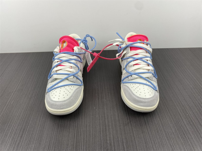 OF X Nike Dunk Low Lot 38 of 50 DJ0950-113