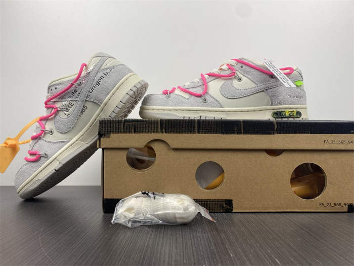 OF X Nike Dunk Low Lot 17 of 50 DJ0950-117