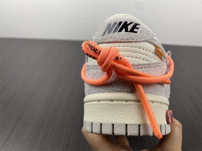OF X Nike Dunk Low Lot 19 of 50 DJ0950-119