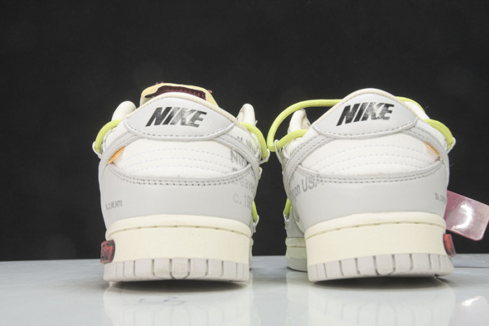 OF X Nike Dunk Low Lot 8 OF 50 DM1602-106