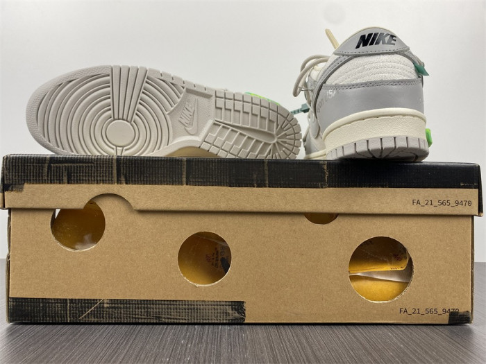 OF X Nike Dunk Low Lot 42 of 50 DM1602-117