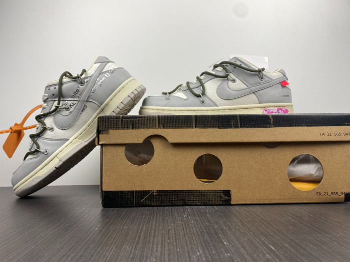 OF X Nike Dunk Low Lot 22 of 50 DM1602-124