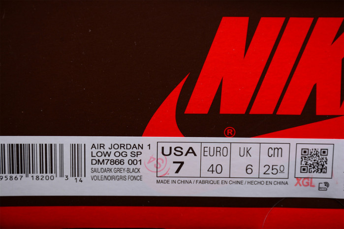 TRAVIS SCOTT X AIR JORDAN 1 LOW OG SP BLACK/PHANTOM DM7866-001