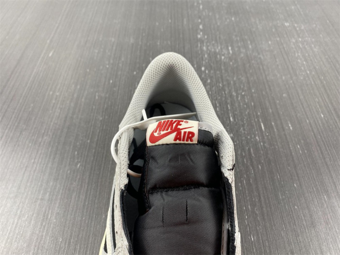 Travis Scott x Air Jordan 1 Low OG DM7866-010