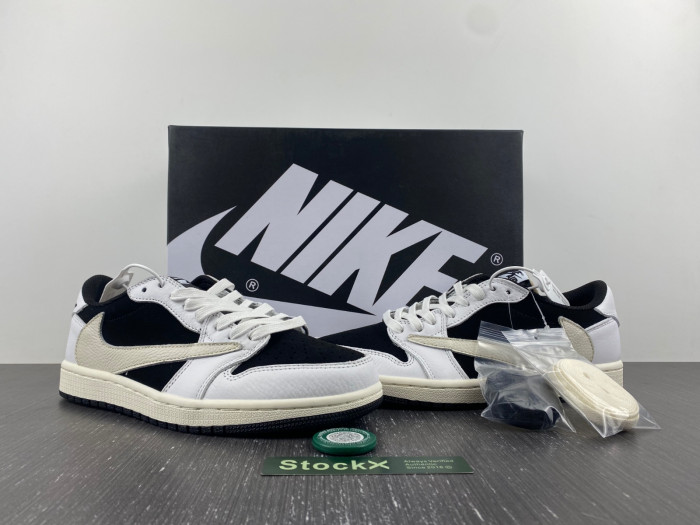 Travis Scott x Air Jordan 1 Low OG Black DM7866-180