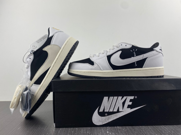 Travis Scott x Air Jordan 1 Low OG Black DM7866-180