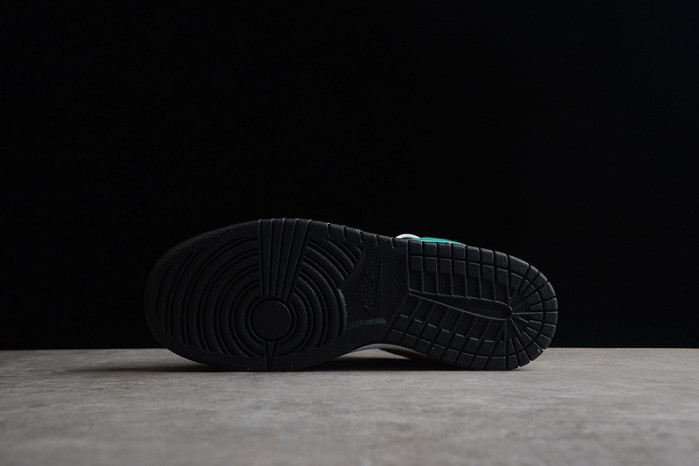 Nike Dunk Low Safari Mix (W) DN3866-100