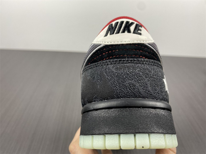 Nike Further Celebrates The Summoner’s Rift With This LPL x Dunk Low DO2327-011