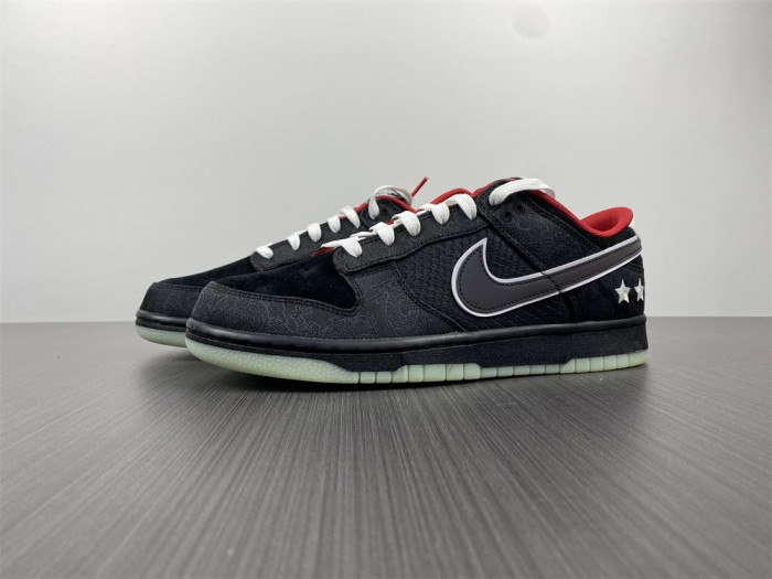 Nike Further Celebrates The Summoner’s Rift With This LPL x Dunk Low DO2327-011
