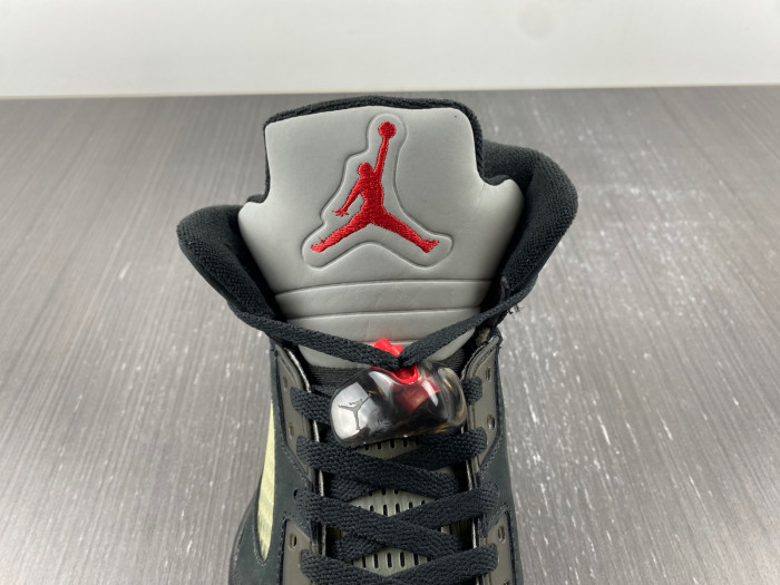 Air Jordan 5 Gore-Tex “Off Noir” DR0092-001
