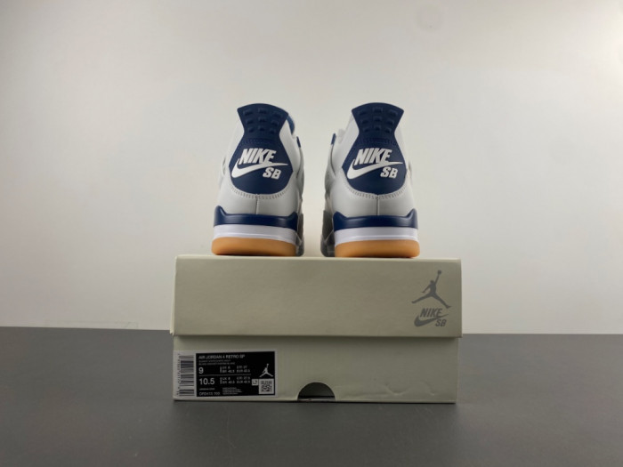 Air Jordan 4 Retro SB Navy DR5415-100