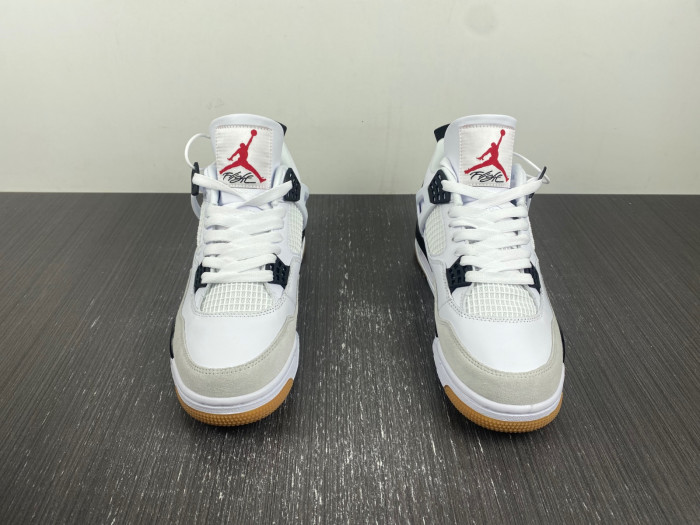 Air Jordan 4 Retro white grey black