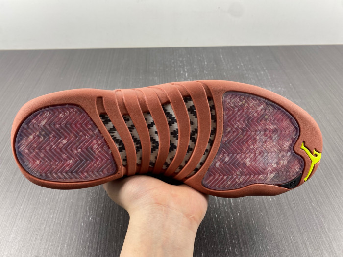 Air Jordan 12 Retro Eastside Golf DV1758-108